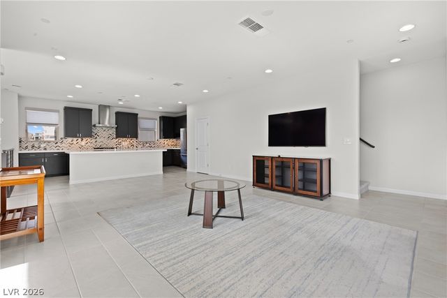 11527 Hawking Avenue, Las Vegas, NV 89138