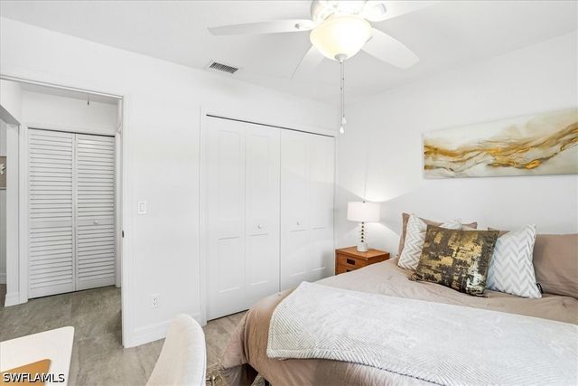1714 Kings Lake BLVD 202, Naples, FL 34112