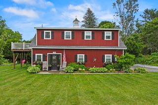 12 Jones Avenue, Pittsfield, MA 01201
