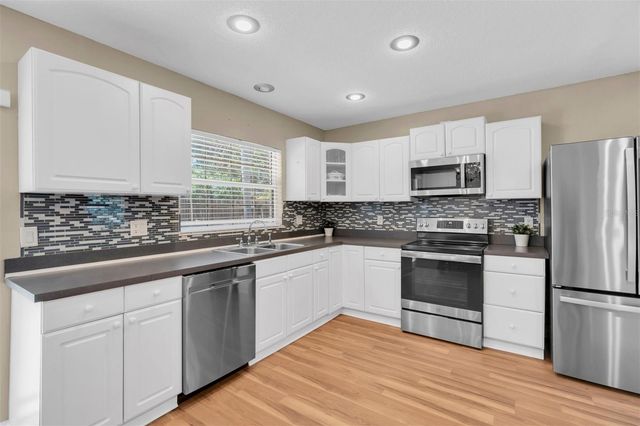 14006 CASCADE LANE, Tampa, FL 33618