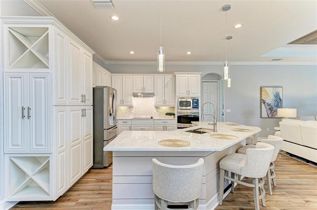 8201 HERITAGE GRAND PLACE, Bradenton, FL 34212