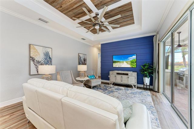 8201 HERITAGE GRAND PLACE, Bradenton, FL 34212