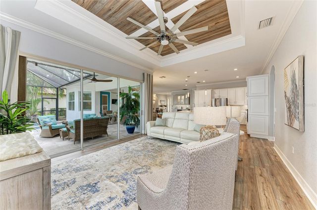 8201 HERITAGE GRAND PLACE, Bradenton, FL 34212