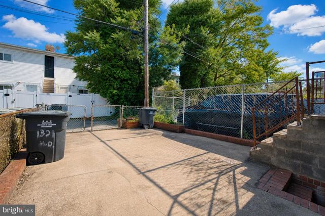 1321 S ST SE, Washington, DC 20020