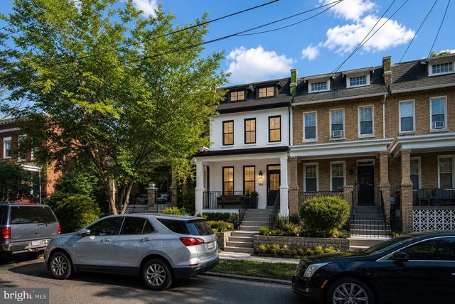 1321 S ST SE, Washington, DC 20020