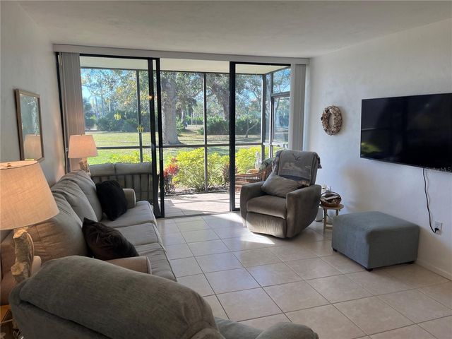 612 BIRD BAY DRIVE S 112CAR, Venice, FL 34285