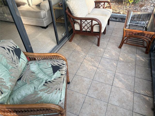 612 BIRD BAY DRIVE S 112CAR, Venice, FL 34285