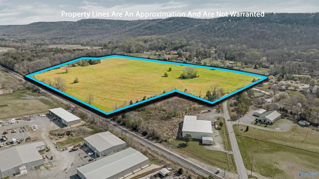 221 55th Street NE, Fort Payne, AL 35967