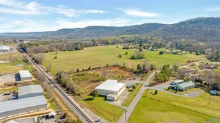 221 55th Street NE, Fort Payne, AL 35967