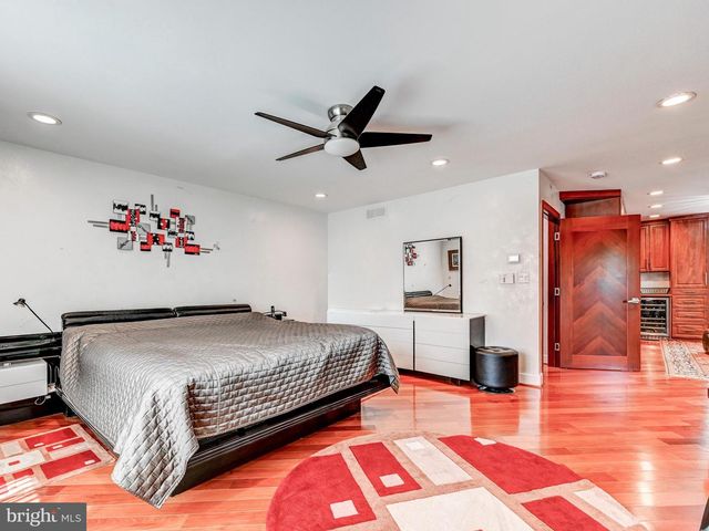 3213 WOODVALLEY DR, Pikesville, MD 21208