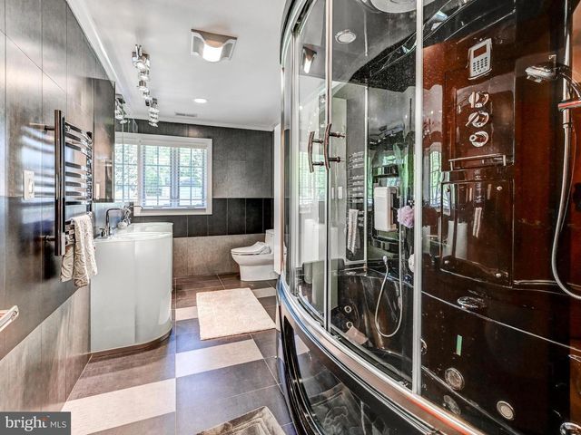 3213 WOODVALLEY DR, Pikesville, MD 21208