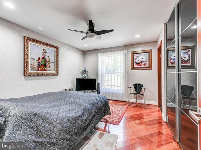 3213 WOODVALLEY DR, Pikesville, MD 21208