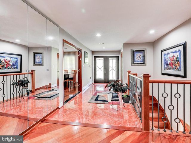 3213 WOODVALLEY DR, Pikesville, MD 21208