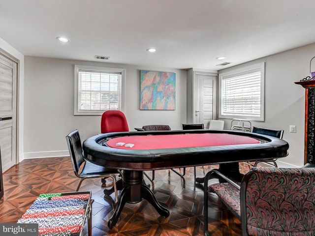 3213 WOODVALLEY DR, Pikesville, MD 21208
