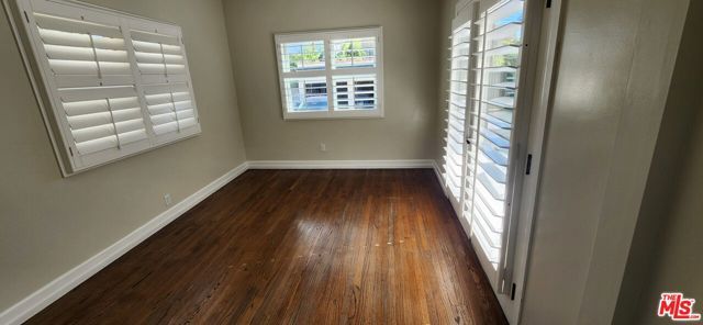 1024 S Cloverdale Avenue, Los Angeles, CA 90019