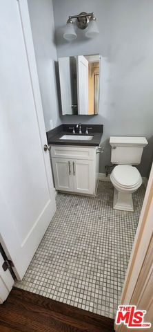 1024 S Cloverdale Avenue, Los Angeles, CA 90019