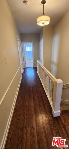 1024 S Cloverdale Avenue, Los Angeles, CA 90019