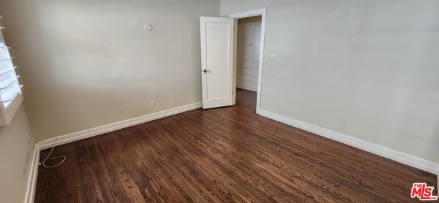 1024 S Cloverdale Avenue, Los Angeles, CA 90019