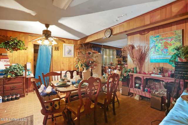 1543 Marion Russell Road, Meridian, MS 39301