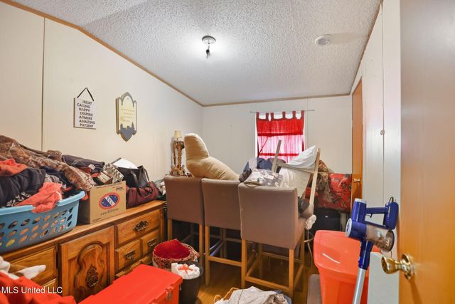 1543 Marion Russell Road, Meridian, MS 39301