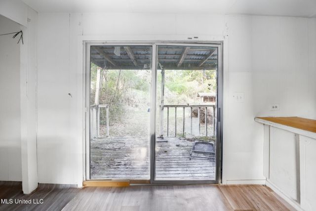 1543 Marion Russell Road, Meridian, MS 39301