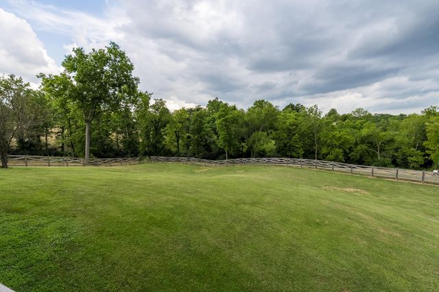 2095 Warsaw Road, Dry Ridge, KY 41035
