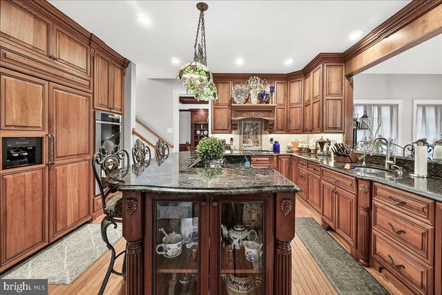 6434 BELLEVUE PL, Frederick, MD 21701