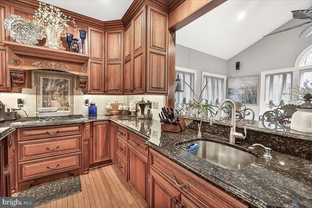 6434 BELLEVUE PL, Frederick, MD 21701