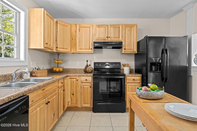 1012 N Hornbeam Drive, Rocky Mount, NC 27804