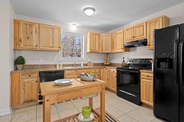 1012 N Hornbeam Drive, Rocky Mount, NC 27804