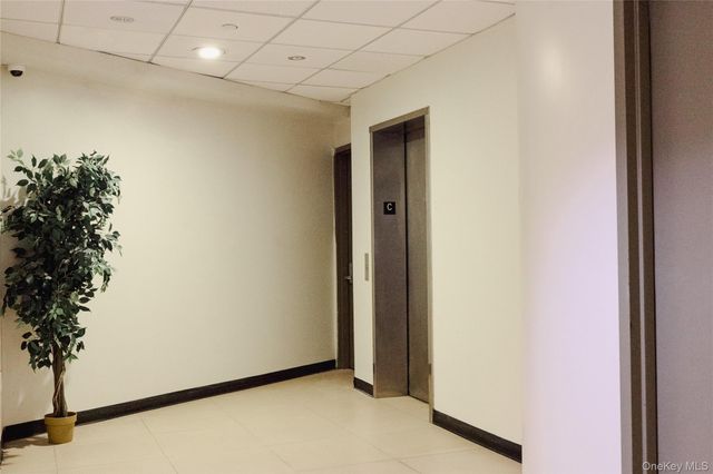 42-05 Parsons Boulevard C1, Flushing, NY 11355