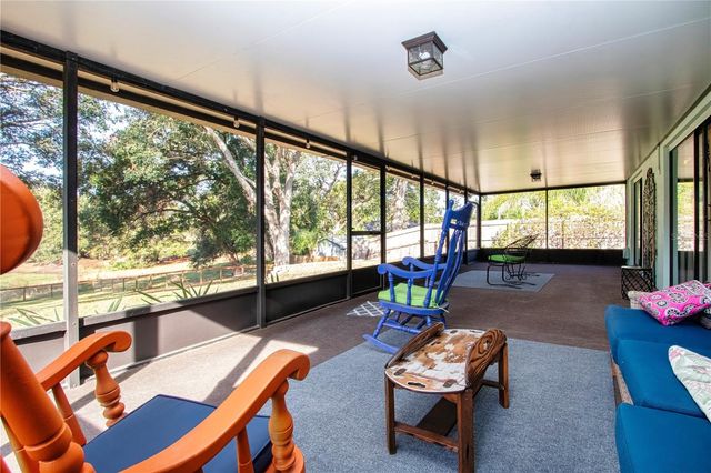 1606 LOGHILL PLACE, Brandon, FL 33510