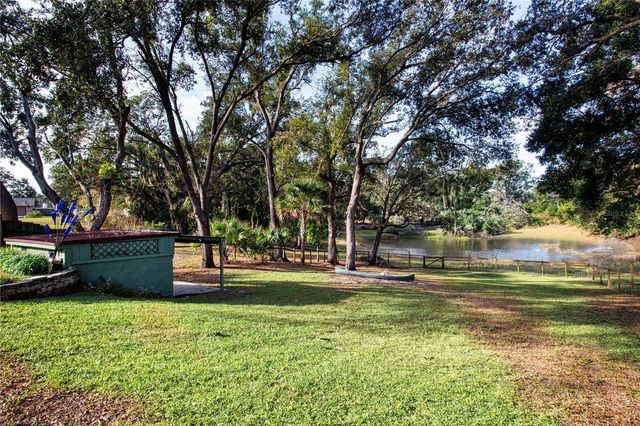 1606 LOGHILL PLACE, Brandon, FL 33510