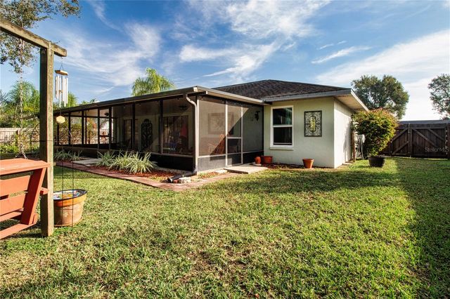 1606 LOGHILL PLACE, Brandon, FL 33510