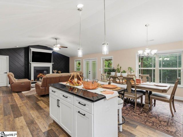 230 Mccall Road, Simpsonville, SC 29680