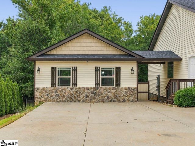 230 Mccall Road, Simpsonville, SC 29680