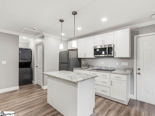 230 Mccall Road, Simpsonville, SC 29680