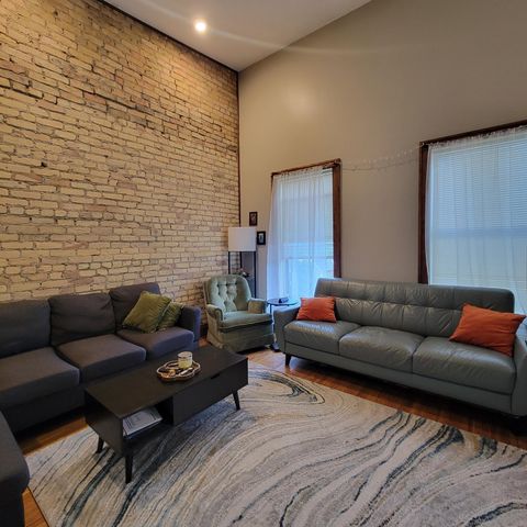 326 E 18th Street 3265, Minneapolis, MN 55404