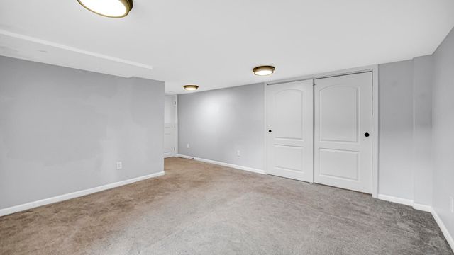 1234 River Terrace, Hobart, IN 46342