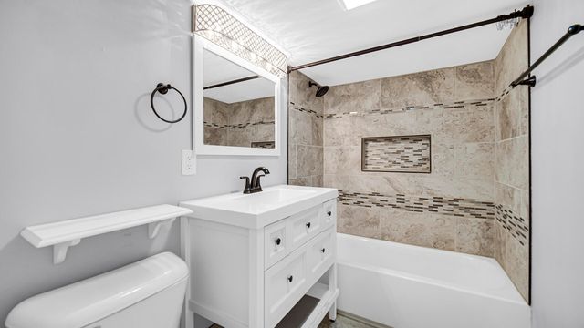 1234 River Terrace, Hobart, IN 46342