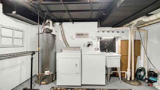 1234 River Terrace, Hobart, IN 46342