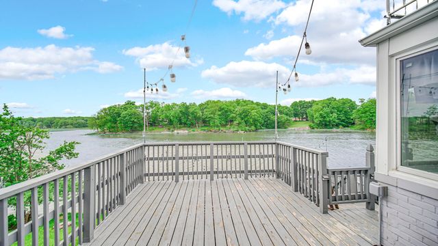 1234 River Terrace, Hobart, IN 46342