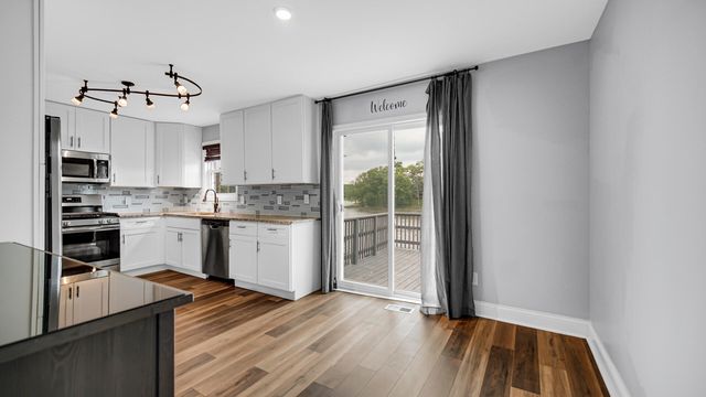 1234 River Terrace, Hobart, IN 46342