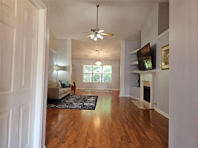 1620 Jami Hollow Way, Lawrenceville, GA 30043
