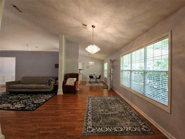 1620 Jami Hollow Way, Lawrenceville, GA 30043
