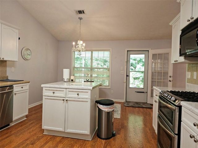 1620 Jami Hollow Way, Lawrenceville, GA 30043