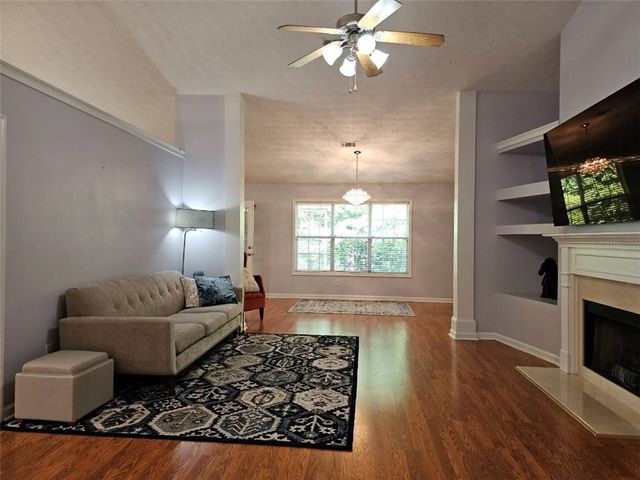 1620 Jami Hollow Way, Lawrenceville, GA 30043