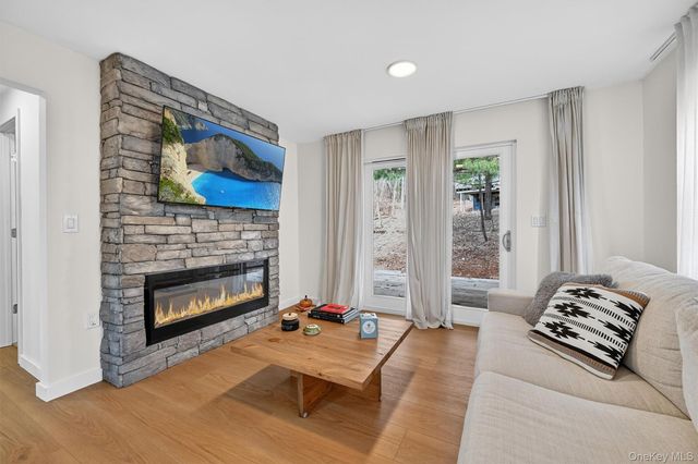 7 Fayer Court, Phillipsport, NY 12790