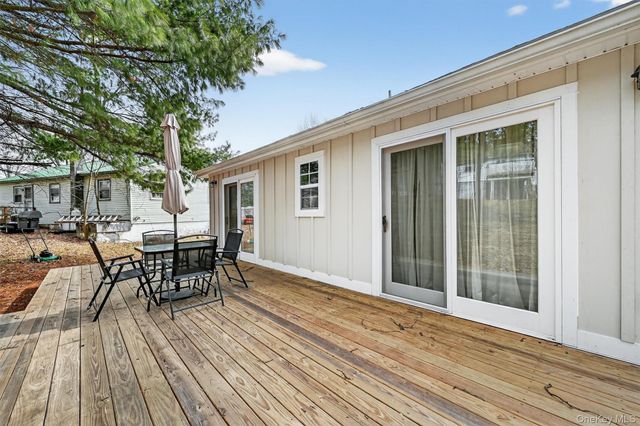 7 Fayer Court, Phillipsport, NY 12790