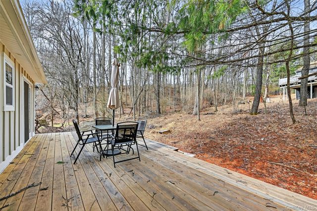 7 Fayer Court, Phillipsport, NY 12790